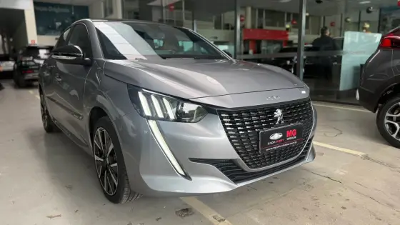 PEUGEOT 208 1.0 TURBO 200 FLEX STYLE CVT
