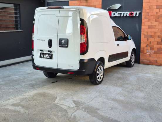 PEUGEOT-PARTNER RAPID-1.3 FIREFLY FLEX BUSINESS PACK MANUAL PEUGEOT-PARTNER RAPID-2025