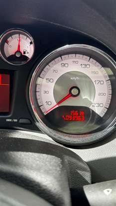 PEUGEOT-408-2011