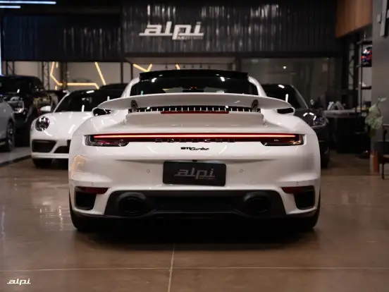 PORSCHE-911-2023