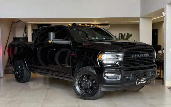 RAM 3500 6.7 I6 TURBO DIESEL LARAMIE NIGHT EDITION CD 4X4  AUTOMÁTICO