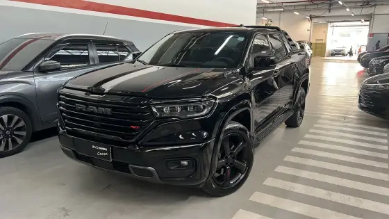 RAM RAMPAGE 2.0 HURRICANE 4 TURBO GASOLINA R/T 4X4 AUTOMÁTICO