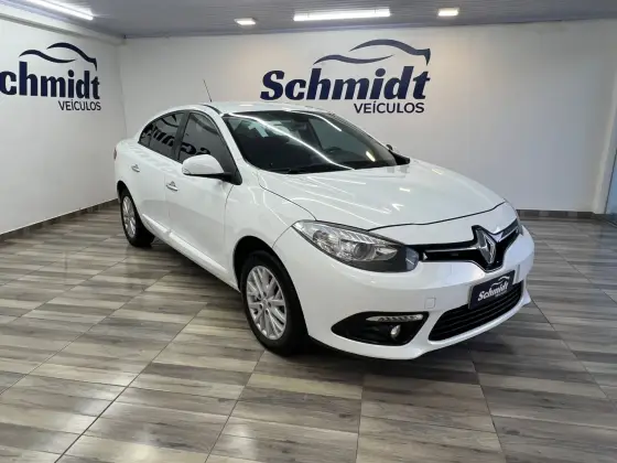 RENAULT FLUENCE 2.0 DYNAMIQUE 16V FLEX 4P AUTOMÁTICO