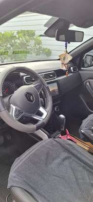 RENAULT-DUSTER-2022