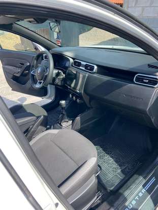 RENAULT-DUSTER-2021