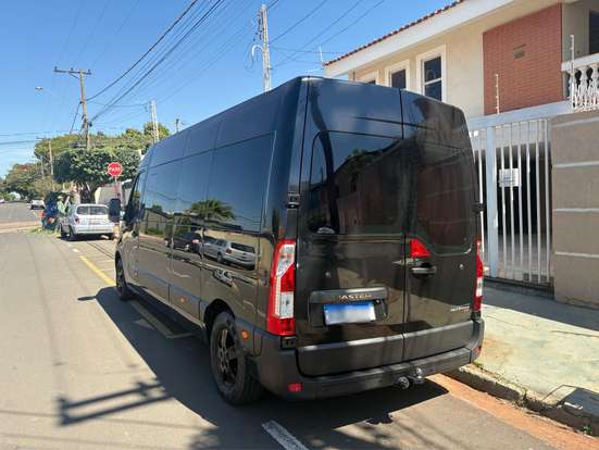 RENAULT-MASTER-2.3 DCI MINIBUS L3H2 9 LUGARES 16V DIESEL 4P MANUAL RENAULT-MASTER-2014