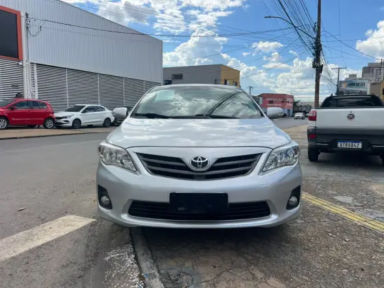 TOYOTA COROLLA 2.0 XEI 16V FLEX 4P AUTOMÁTICO