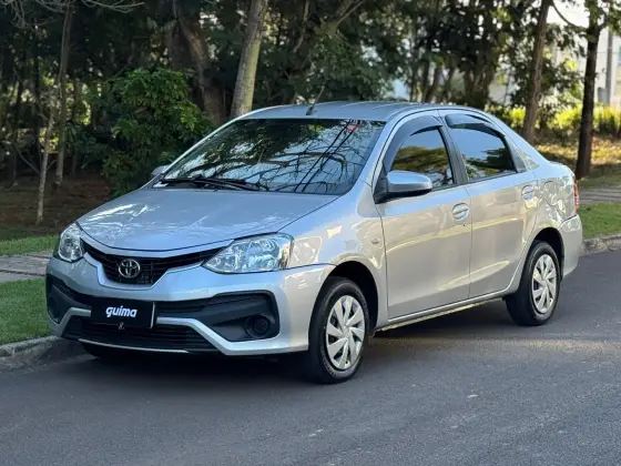 TOYOTA ETIOS 1.5 XS SEDAN 16V FLEX 4P AUTOMÁTICO