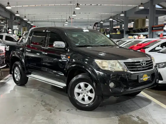 TOYOTA HILUX 2.7 SR 4X2 CD 16V FLEX 4P AUTOMÁTICO