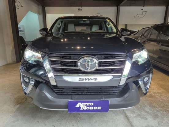 TOYOTA-HILUX SW4-2.8 SRX DIAMOND 4X4 7 LUGARES 16V TURBO INTERCOOLER DIESEL 4P AUTOMÁTICO TOYOTA-HILUX SW4-2020