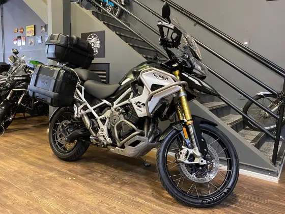 TRIUMPH TIGER 1200 RALLY PRO 