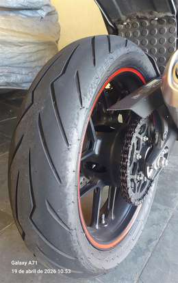 TRIUMPH-SPEED 400-2024