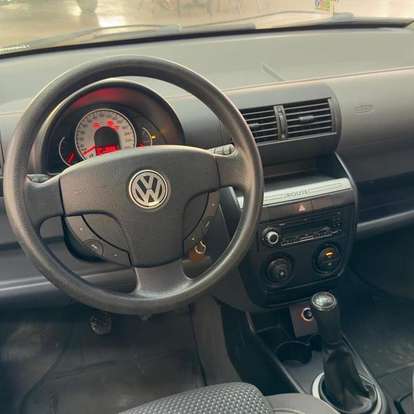 VOLKSWAGEN-FOX-1.6 MI 8V FLEX 4P AUTOMATIZADO VOLKSWAGEN-FOX-2009