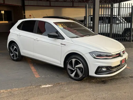 VOLKSWAGEN POLO 1.4 250 TSI GTS AUTOMÁTICO