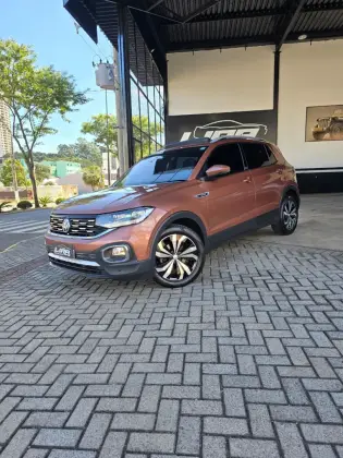 VOLKSWAGEN T-CROSS 1.4 250 TSI TOTAL FLEX HIGHLINE AUTOMÁTICO