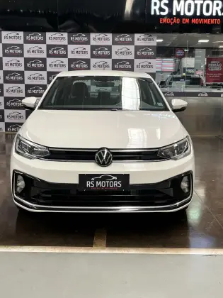 VOLKSWAGEN VIRTUS 1.0 200 TSI HIGHLINE AUTOMÁTICO
