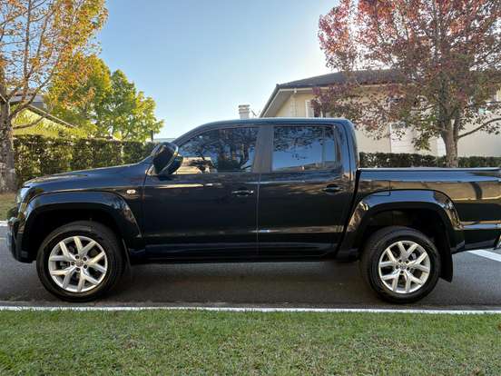 VOLKSWAGEN-AMAROK-3.0 V6 TDI DIESEL HIGHLINE CD 4MOTION AUTOMÁTICO VOLKSWAGEN-AMAROK-2019