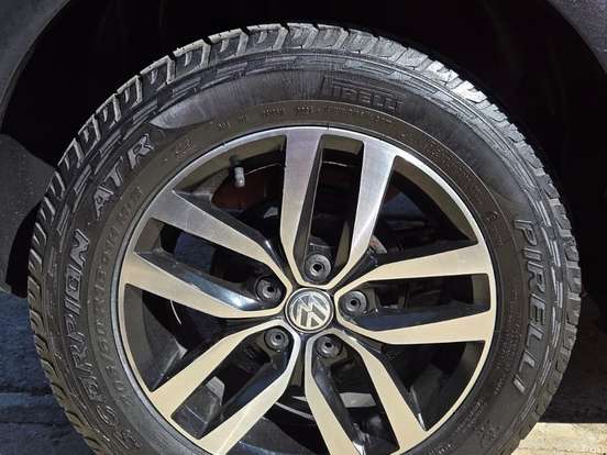 VOLKSWAGEN-CROSSFOX-1.6 MSI FLEX 16V 4P AUTOMATIZADO VOLKSWAGEN-CROSSFOX-2015