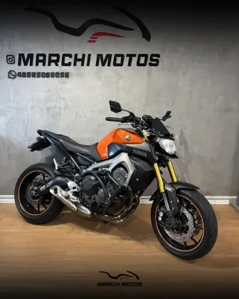 YAMAHA MT-09 