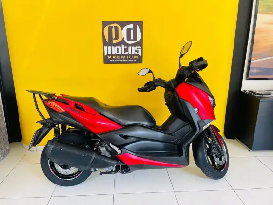 YAMAHA XMAX ABS YAMAHA XMAX ABS