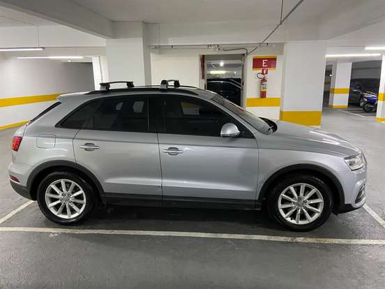 AUDI-Q3-2015