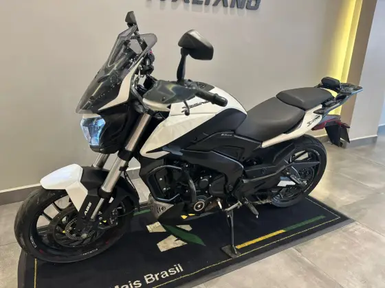 BAJAJ DOMINAR 400 