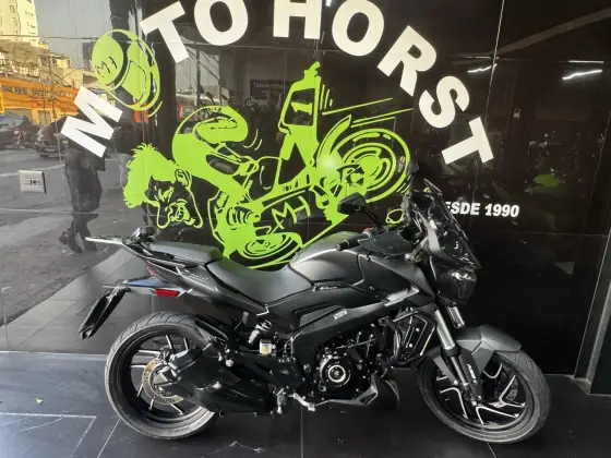 BAJAJ DOMINAR 400 