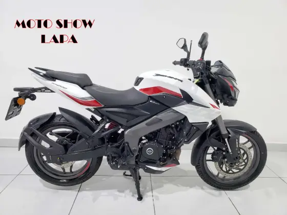 BAJAJ DOMINAR NS200 