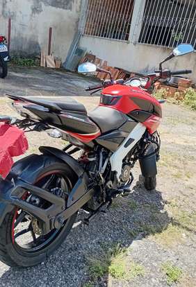 BAJAJ-DOMINAR 200-2023