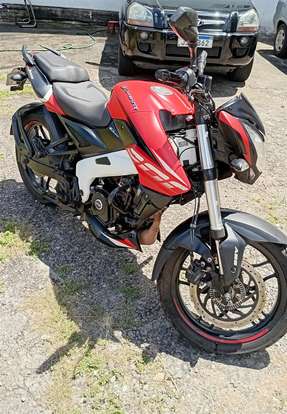 BAJAJ-DOMINAR 200-2023