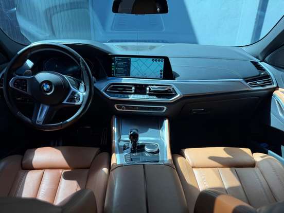 BMW-X6-2021