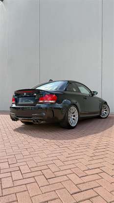 BMW-1 M-2012
