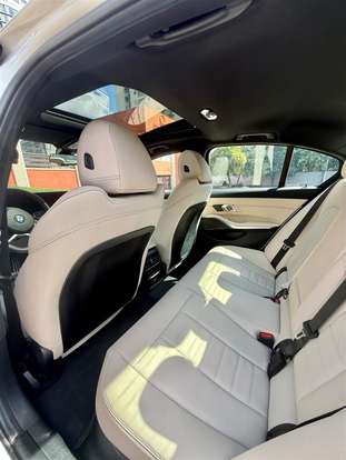 BMW-320i-2025