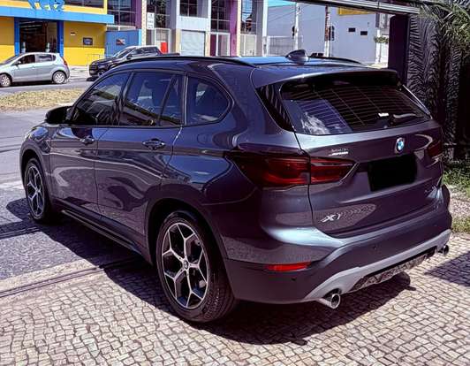 BMW-X1-2.0 16V TURBO ACTIVEFLEX SDRIVE20I X-LINE 4P AUTOMÁTICO BMW-X1-2018