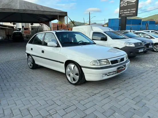 CHEVROLET-ASTRA-2.0 MPFI GLS 8V GASOLINA 4P MANUAL CHEVROLET-ASTRA-1995