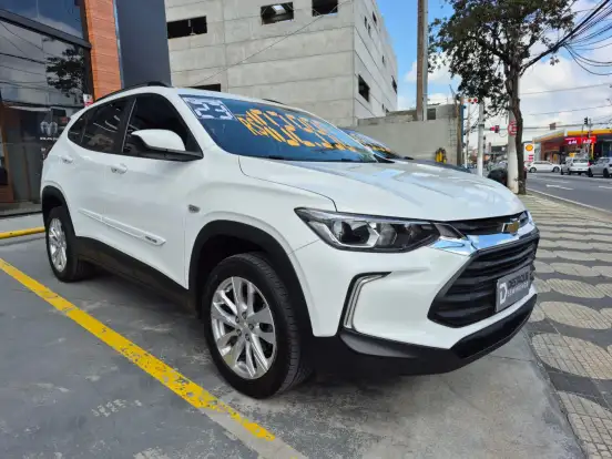 CHEVROLET-TRACKER-2023