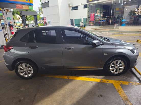 CHEVROLET-ONIX-2021