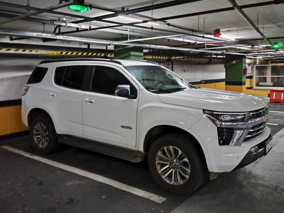 CHEVROLET TRAILBLAZER 2.8 16V TURBO DIESEL HIGH COUNTRY 7L 4X4 AUTOMÁTICO
