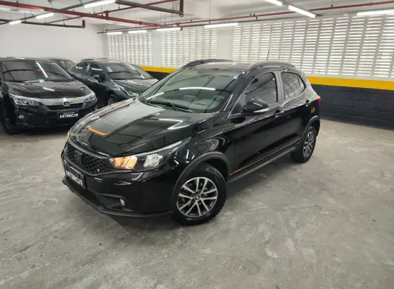 FIAT ARGO 1.3 FIREFLY FLEX TREKKING CVT