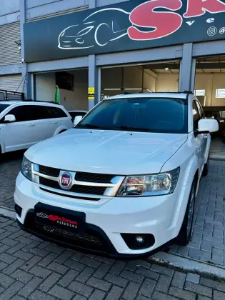 FIAT FREEMONT 2.4 PRECISION 16V GASOLINA 4P AUTOMÁTICO