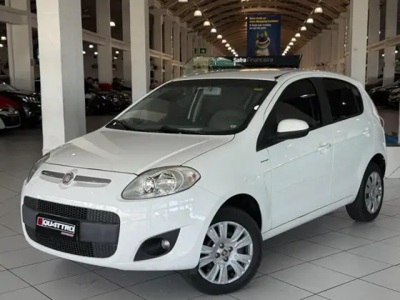 FIAT PALIO 1.6 MPI ESSENCE 16V FLEX 4P AUTOMATIZADO