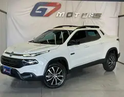 FIAT TORO 2.0 16V TURBO DIESEL ULTRA 4WD AT9 FIAT TORO 2.0 16V TURBO DIESEL ULTRA 4WD AT9