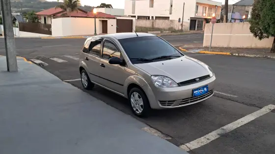 FORD FIESTA 1.6 MPI HATCH 8V FLEX 4P MANUAL