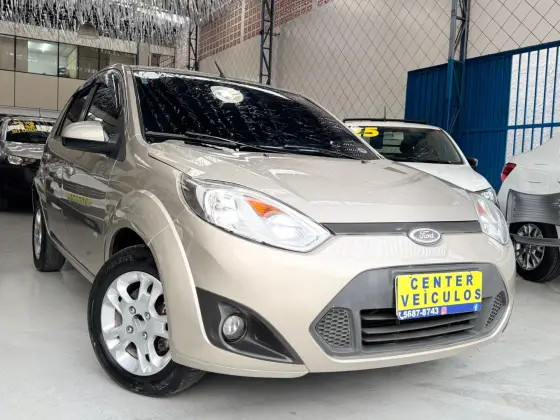FORD FIESTA 1.6 SE HATCH 16V FLEX 4P MANUAL
