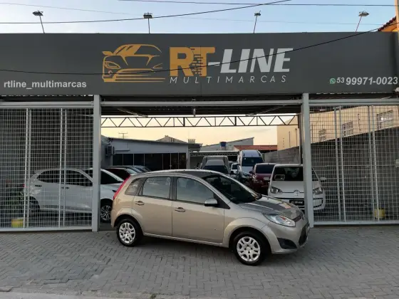 FORD FIESTA 1.6 SE HATCH 16V FLEX 4P POWERSHIFT