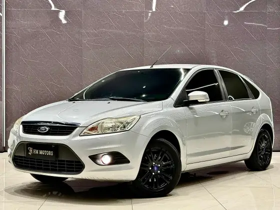FORD FOCUS 1.6 GL 16V FLEX 4P MANUAL