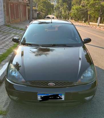 FORD-FOCUS-2005