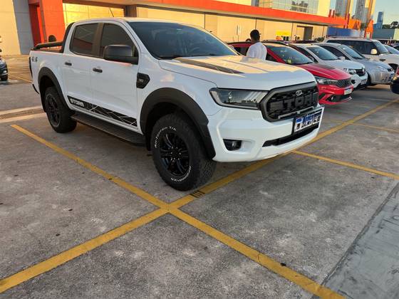 FORD RANGER 3.2 STORM 4X4 CD 20V DIESEL 4P AUTOMÁTICO