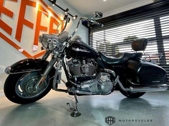 HARLEY-DAVIDSON-ROAD KING CLASSIC HARLEY-DAVIDSON-ROAD KING CLASSIC-2006