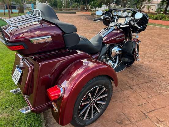 HARLEY-DAVIDSON-TRI GLIDE ULTRA CLASSIC HARLEY-DAVIDSON-TRI GLIDE ULTRA CLASSIC-2012